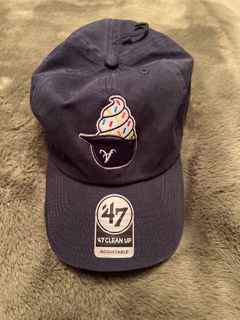 New Mens ATLANTA Sundae adjustable hat.